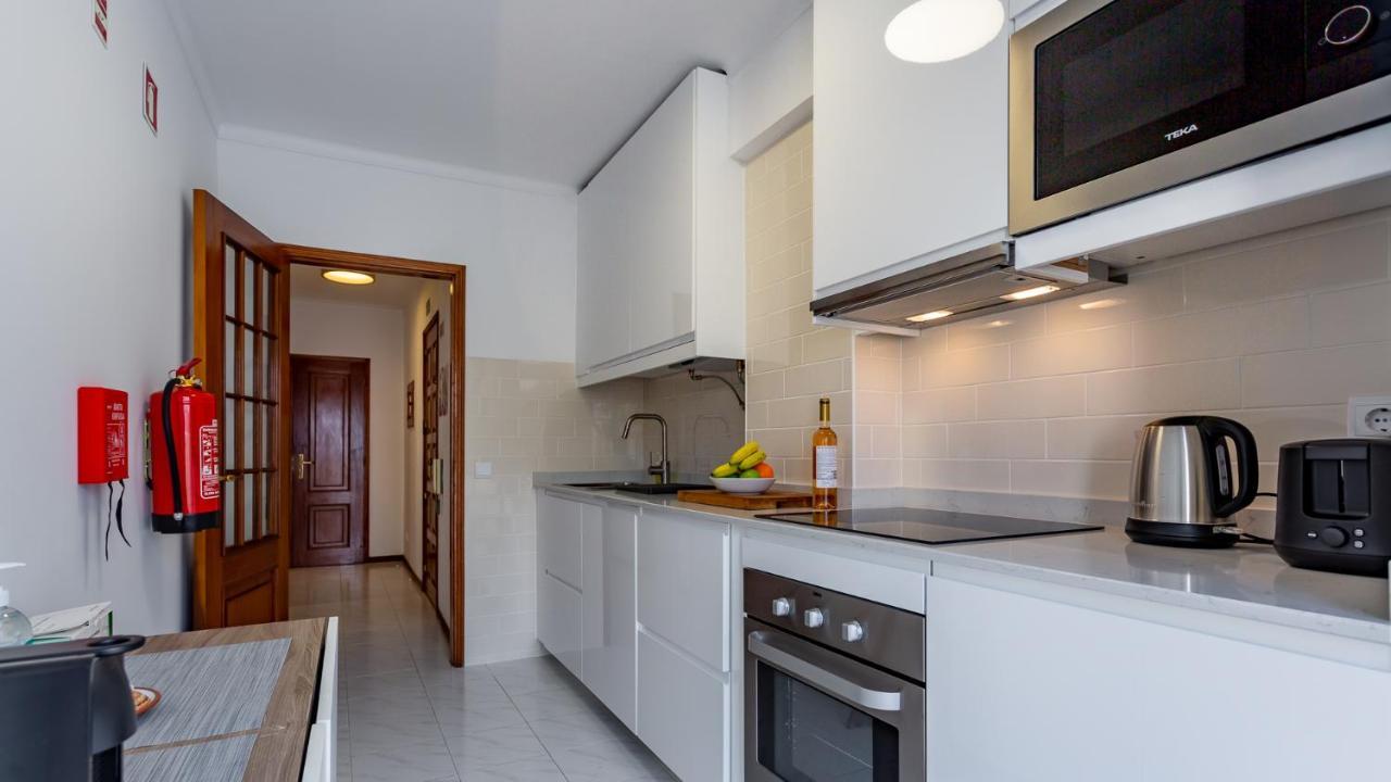 Bright 1Bdr Apartment W/Balcony By Lovelystay Vila Real de Santo António Esterno foto