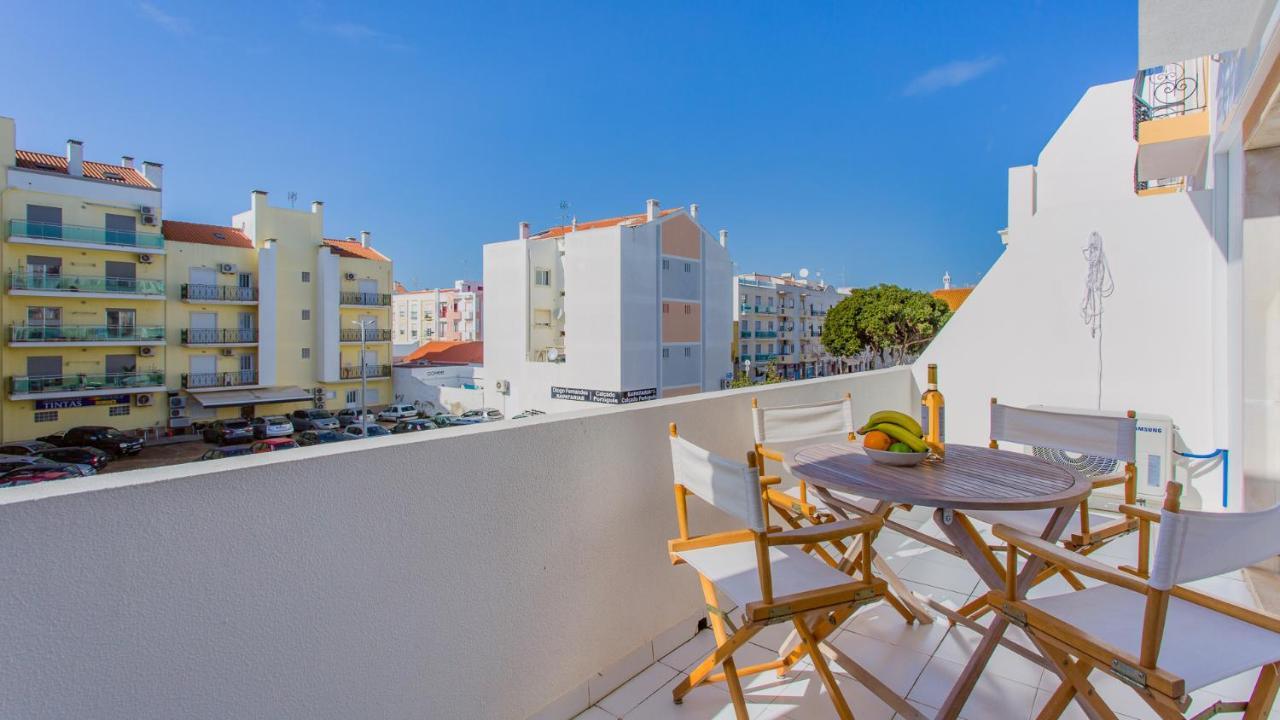 Bright 1Bdr Apartment W/Balcony By Lovelystay Vila Real de Santo António Esterno foto